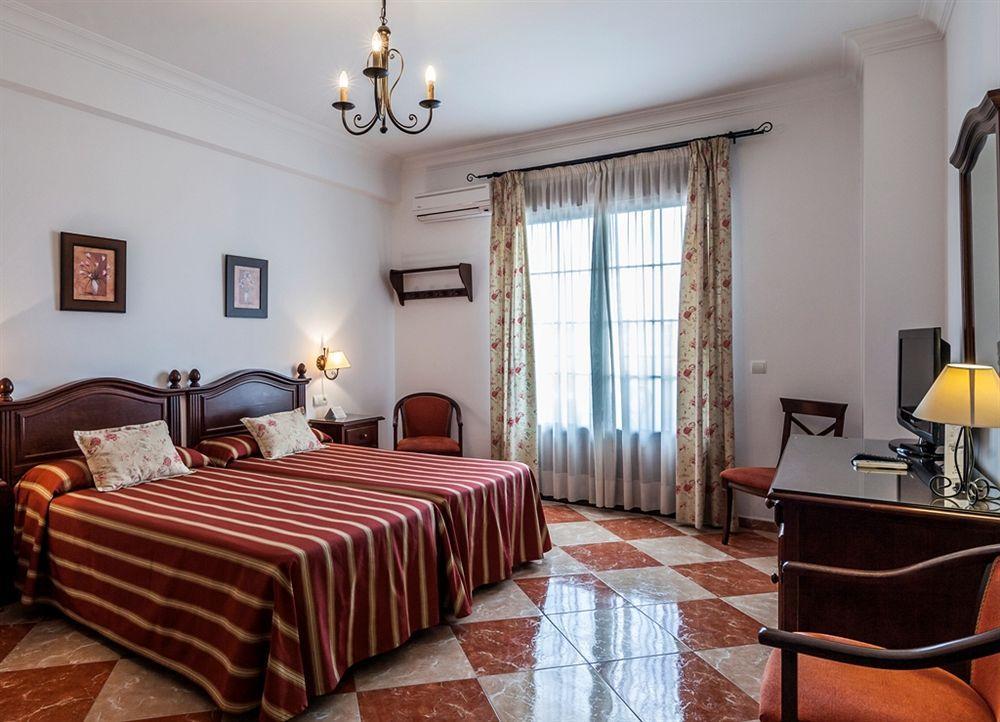 Complejo Penafiel Appartement Zarza La Mayor Buitenkant foto