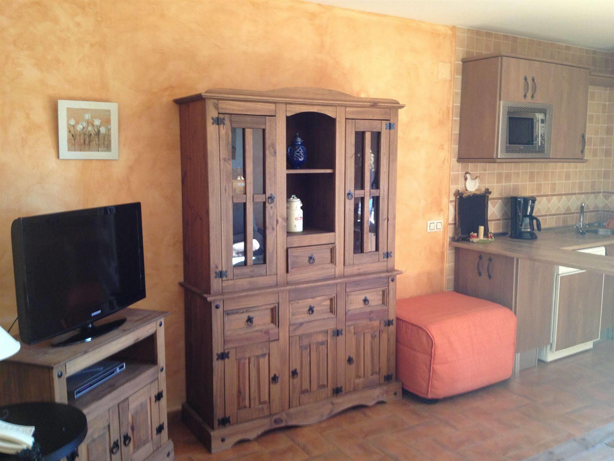 Complejo Penafiel Appartement Zarza La Mayor Buitenkant foto